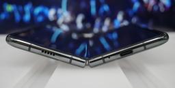 «Аристотель сказал – Земля круглая. Samsung сказала – экран Galaxy Note20 плоский»