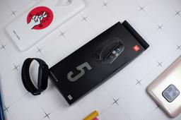 Долгожданный Xiaomi Mi Band 5 на живых фото сразу после анонса