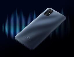 Перед первым в мире смартфоном с подэкранной камерой ZTE выпустила бюджетную модель