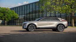 Мощный конкурент Tesla Model X. Представлен люксовый электрический внедорожник Cadillac Lyriq