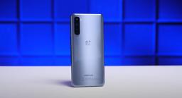 Самый дешёвый OnePlus против самого дешёвого iPhone. Какой аппарат быстрее?