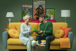 Салют, SberBox! Сбербанк представил телеприставку с функцией видеошопинга