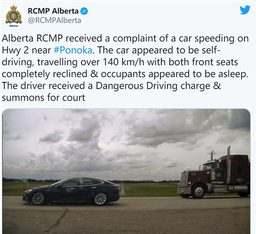 Скрытая функция автопилота Tesla — уход от полицейской погони