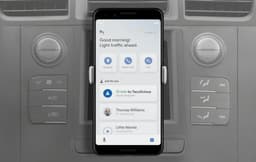 Google обещала это для смартфонов Android больше года назад. Режим для водителей Google Assistant начал распространяться