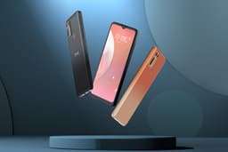 HTC представила 300-долларовый телефон с большим аккумулятором, NFC и разъёмом 3,5 мм