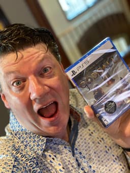 Это первая полностью готовая игра для PlayStation 5. Godfall готова к отправке в магазины