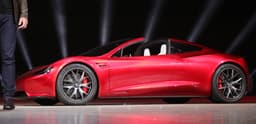 Tesla снова в плюсе. Компания закончила квартал с рекордной прибылью