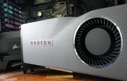 Radeon RX 5700 снята с производства, а RX 5700 XT немного задержится