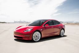 У Tesla уже готов совершенно новый электромобиль для Китая. Он компактнее и на треть дешевле Model 3