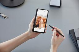 Что общего у iPhone 12s, Huawei Mate 50 и Xiaomi 12. Они все получат экраны LTPO