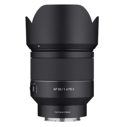 Производитель называет Samyang AF 50mm F1.4 FE Series II самым легким и маленьким объективом в своей категории