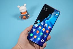 Компактный флагман Xiaomi 12X будет уже, чем iPhone 7. Смартфон выйдет в декабре
