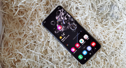 Владельцы смартфонов Samsung Galaxy жалуются на проблемы: найдено ресурсоёмкое решение