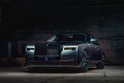 Самый тёмный чёрный: усиленный и доработанный Rolls-Royce Black Badge Ghost уже можно заказать в России