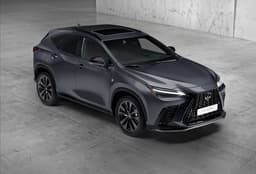Кто возьмёт «китайца» за 4 млн рублей, если новый Lexus NX стоит столько же? В России начали принимать заказы, объявлены цены