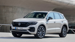 Анонсированы специальные версии Volkswagen Touareg и Taos для России
