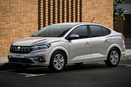 Четыре новинки АвтоВАЗа на 2022 год: «фейслифтинг» Lada Vesta, принципиально новый Logan и не только