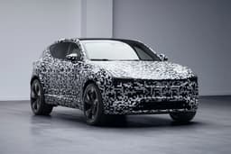 Фото дня: SUV Polestar 3 в камуфляже