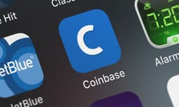 Криптовалютная биржа Coinbase оштрафована на 6,5 млн долларов за манипуляцию информацией об объёмах торгов