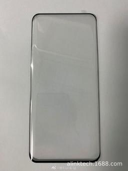Живое фото демонстрирует крошечные рамки экрана Huawei P50 Pro