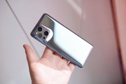 На что способна камера-микроскоп OPPO Find X3 Pro: впечатляющие снимки