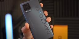 Все характеристики и цена Realme 8 Pro указаны на упаковке