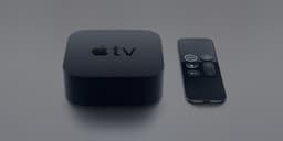 Apple TV третьего поколения больше не позволяет смотреть YouTube напрямую. Это всё ещё можно делать, но через стороннее устройство