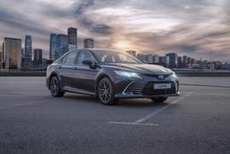 Старт продаж новой Toyota Camry в России: медиасистема с Apple CarPlay и Android Auto, и многое другое