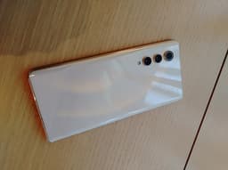 LG продаёт невыпущенные смартфоны Velvet 2 Pro и LG Rollable по смешным ценам своим сотрудникам