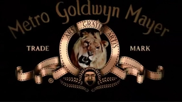 Amazon хочет купить за 9 млрд долларов голливудскую компанию Metro-Goldwyn-Mayer, владеющую франшизой о Джеймсе Бонде