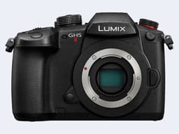 Представлена камера Panasonic Lumix DC-GH5 II