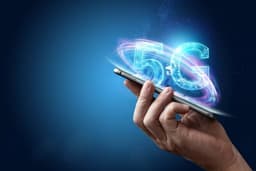 Аналитики Strategy Analytics заметили рост корпоративного внедрения смартфонов 5G