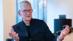 «На Android в 47 раз больше вирусов, чем на iOS», — глава Apple объяснил, почему App Store должен быть единственным магазином приложений для iOS