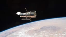 Космический телескоп «Хаббл» полностью возобновил работу после месяца простоя: получены первые снимки