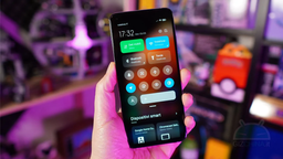 Владельцы смартфонов Xiaomi столкнулись с новой проблемой MIUI: центр управления тормозит и зависает