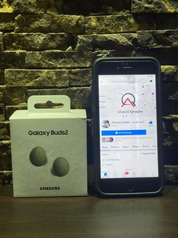 Первая распаковка наушников Samsung Galaxy Buds2 уже появилась в Сети
