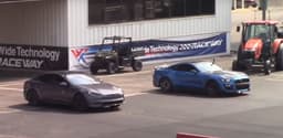 Самый быстрый серийный автомобиль в истории, Tesla Model S Plaid, уступил в двух заездах подряд Ford Mustang Shelby GT500