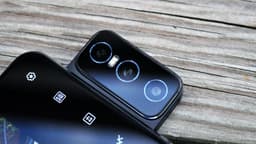 Экран без вырезов и спрятанных камер. Asus Zenfone 8 Flip уступил iPhone 11 по качеству камеры
