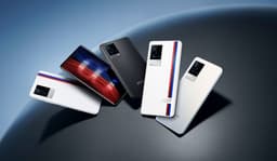 Флагман Android с лучшим в мире экраном: первая партия iQOO 8 Pro разлетелась как горячие пирожки