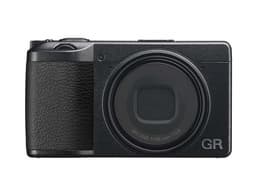 Представлена компактная камера Ricoh GR IIIx стоимостью 999 евро