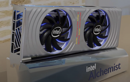 Никакого конкурента GeForce RTX 3070 и Radeon RX 6700 XT от Intel в ближайшее время не будет. Дискретная видеокарта Intel Arc Alchemist выйдет позже, чем ожидалось