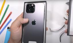 iPhone 13 Pro Max попал в руки известного мучителя смартфонов JerryRigEverything: смотрим, что из этого вышло