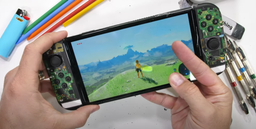 Nintendo Switch OLED царапают, жгут и пытаются сломать. Консоль прошла испытания блогера JerryRigEverything