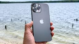 iPhone 13 Pro Max оказался настоящим монстром автономности. В новом тесте он продержался без подзарядки три дня