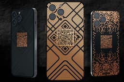 QR-код за 2,5 млн рублей. В России выпустили уникальный iPhone