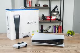Продажи дефицитных PlayStation 5 без повышения цен открываются 19 января в 9:00 в DNS