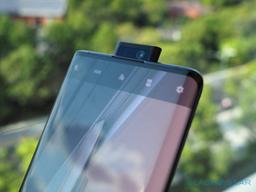 Огромный семидюймовый экран и Snapdragon 8 Gen 1. Таким может быть Vivo Nex 5