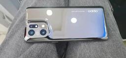 Камера Hasselblad, экран AMOLED 2K, 5000 мА•ч, IP68 и Snapdragon 8 Gen 1. Глобальная версия Oppo Find X5 Pro замечена в Geekbench