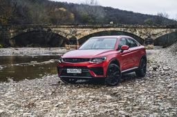 Выбран лучший китайский автомобиль в России 2021/2022. Второй год подряд им оказывается купе-кроссовер Geely Tugella