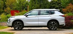 Представлен новый Mitsubishi Outlander, собранный на мощностях GAC. Продажи в Китае стартуют уже 19 ноября